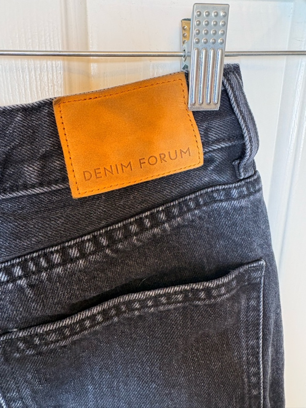 Aritzia Denim Forum Black THE JANE 70s Super High Bootcut Premium Denim 30L - Picture 5 of 7